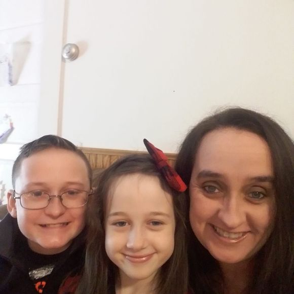 Meet your Posher, Amanda - Picture 1 of 1